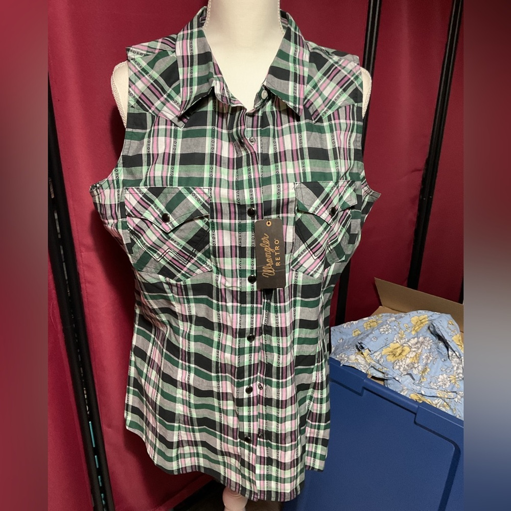 NWT Wrangler Retro pink and green plaid western shirt sleeveless Large